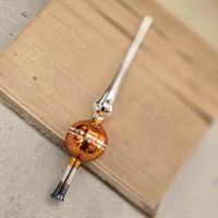 glas-topspir-sølvfarvet-kugle-guldfarvet-svensk-gammel-juletræspynt